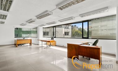 Se Arrienda Oficina en Bosque Izquierdo , Bogota