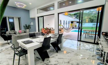 CASA CAMPESTRE EN VENTA - CARTAGO