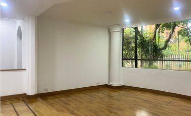 APARTAMENTO EN ARRIENDO LOMA DEL CAMPESTRE - POBLADO