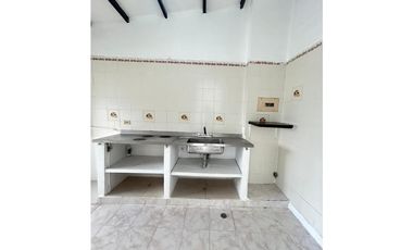 SE ARRIENDA APARTAMENTO DUPLEX TERCER PISO EL RETIRO TULU