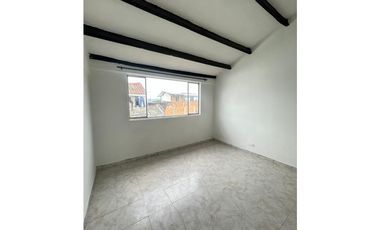 SE ARRIENDA APARTAMENTO DUPLEX TERCER PISO EL RETIRO TULU