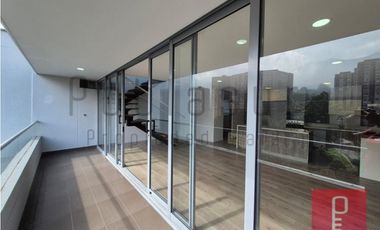 Apartamento en Arriendo Loma de Las Brujas Envigado