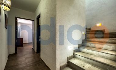 Casa en Venta en Tequisquiapan (Incluye 2 casas y 4 locales comerciales)