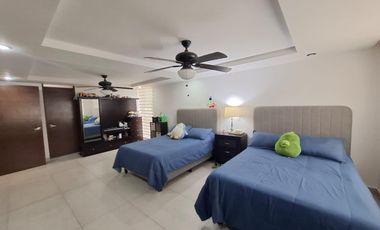 CASA EN VENTA LOMA LARGA MONTERREY