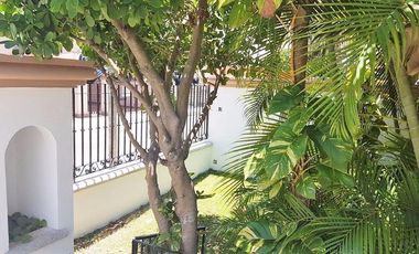 Casa en venta por Ave Luna SMZ Supermanzana 43, Cancun