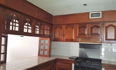 Casa en venta por Ave Luna SMZ Supermanzana 43, Cancun