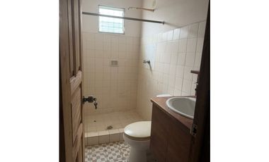 HERRERA / CHITRE / 609M / 3 HABITACIONES / 2 PARKING / TERRAZA