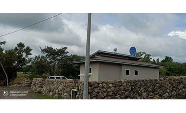 ALQUILER DE CASA EN ALTO BOQUETE  DISPONIBLE A PARTIR DEL 15 DE ENERO