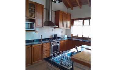 Vendemos excelente Casa en 6° Sección, Ciudad, Mendoza