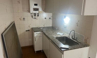 Departamento en alquiler en Wilde Centro