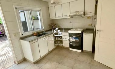 Dúplex en venta 3 ambientes y cochera. Pellegrini Village. Pilar
