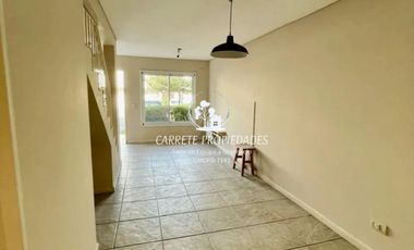 Dúplex en venta 3 ambientes y cochera. Pellegrini Village. Pilar