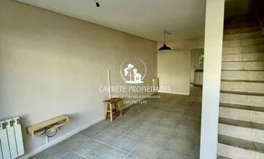 Dúplex en venta 3 ambientes y cochera. Pellegrini Village. Pilar