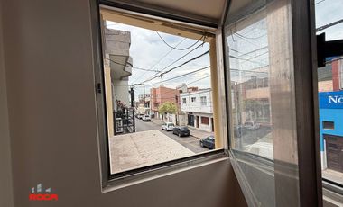 Casa céntrica en alquiler – Uso profesional / administrativo