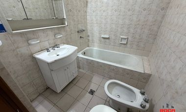 Casa céntrica en alquiler – Uso profesional / administrativo