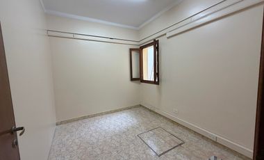 Casa céntrica en alquiler – Uso profesional / administrativo
