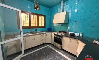 Casa céntrica en alquiler – Uso profesional / administrativo