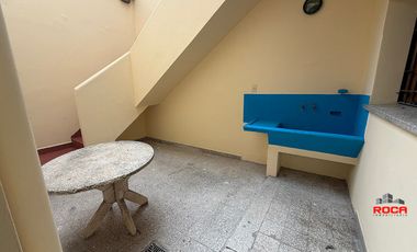 Casa céntrica en alquiler – Uso profesional / administrativo