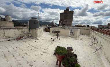 Casa céntrica en alquiler – Uso profesional / administrativo