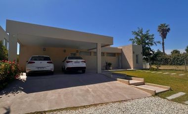 Casa en venta en Barrio privado Pago Chico