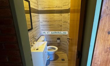 AT160. MAGNÍFICA CASA 3 DORM. QUINCHO+PILETA+COCHERAS (8PAX)