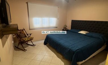 AT160. MAGNÍFICA CASA 3 DORM. QUINCHO+PILETA+COCHERAS (8PAX)