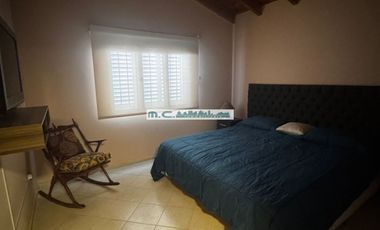 AT160. MAGNÍFICA CASA 3 DORM. QUINCHO+PILETA+COCHERAS (8PAX)