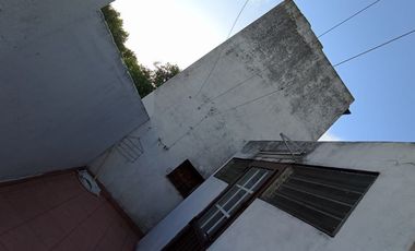 Departamento Tipo Casa en alquiler en Caseros