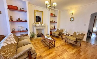 Chalet en venta en Moron Centro