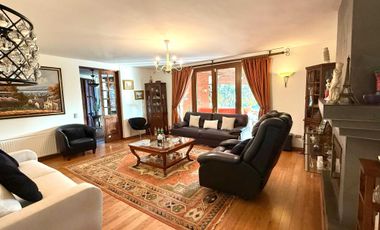 Casa en arriendo en LA REINA