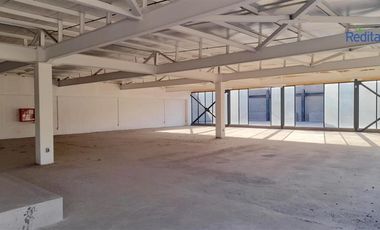 Local Comercial en Arriendo en Sector Metro Puente Cal Y Canto