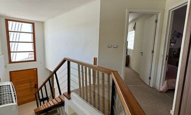 Se Arrienda Casa en Lomas de Montemar