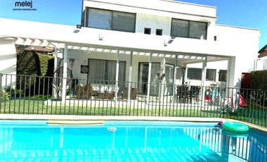 Se Arrienda Casa en Lomas de Montemar