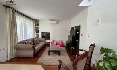 Se Arrienda Casa en Lomas de Montemar