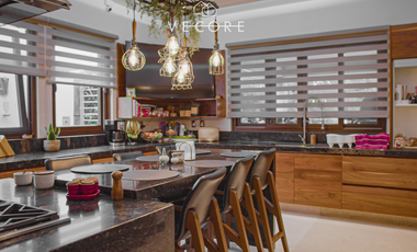 RESIDENCIA DE LUJO EN EXCLUSIVO FRACCIONAMIENTO, CAMPO LAGO, ZAPOPAN