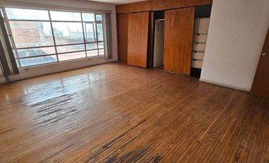 Casa en venta en la colonia Narvarte, a una cuadra de Parque Delta, B. J., CDMX.