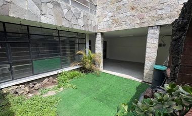 Casa en venta en la colonia Narvarte, a una cuadra de Parque Delta, B. J., CDMX.