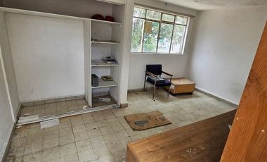 Casa en venta en la colonia Narvarte, a una cuadra de Parque Delta, B. J., CDMX.