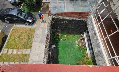 Casa en venta en la colonia Narvarte, a una cuadra de Parque Delta, B. J., CDMX.