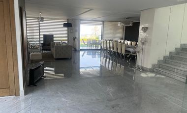 BOSQUES DE LAS PALMAS RESIDENCIA  CON ESTRICTA VIGILANCIA Y DEPTO  INDEPENDIENTE