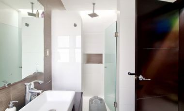 Casa en Venta Lomas del Sol con amplio Jardin