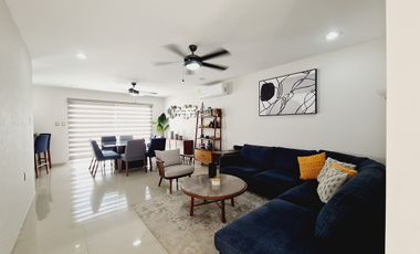 Casa en Venta Lomas del Sol con amplio Jardin