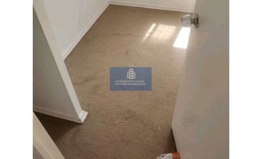 SE ARRIENDA DEPARTAMENTO  SIN AMOBLAR TRES HABITACIONES