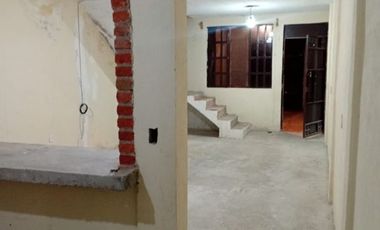 Casa en venta en Colonia Ejidal Isaac Arriaga ideal para remodelar
