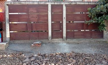 Casa en venta en Colonia Ejidal Isaac Arriaga ideal para remodelar