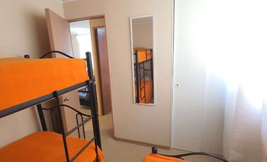 Depto 3d+1b Con Patio, Amoblado Y Estacionamiento.