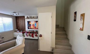 HERMOSA CASA 3D 3B QUILICURA