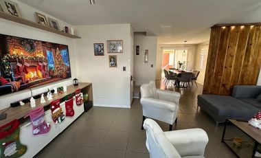 HERMOSA CASA 3D 3B QUILICURA