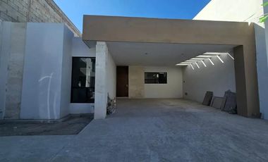 CASA EN VENTA EN SECTOR VIÑEDOS TORREÓN, COAHUILA