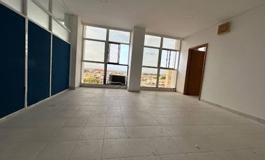 ARRIENDO de OFICINAS en CARTAGENA